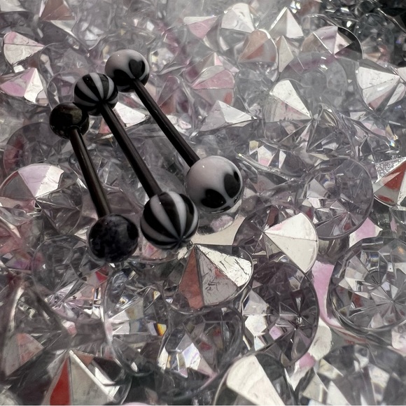 3 tongue rings black plastic screw on barbel plastic beads sparkly white racer - Picture 2 of 4